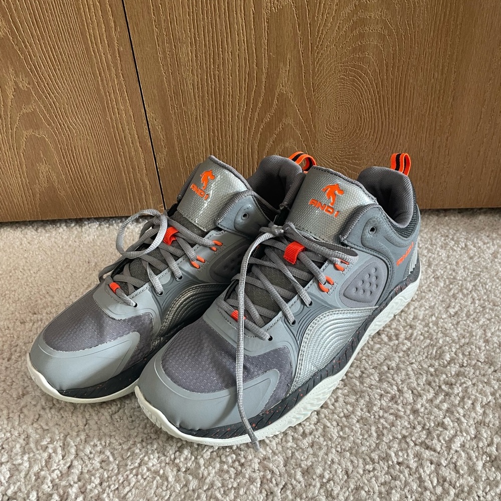 🚫SOLD🚫 Men’s AND1 Basketball Shoes